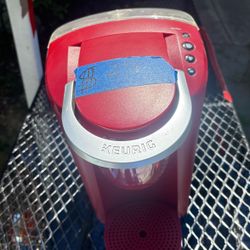 Keurig coffe maker(new)