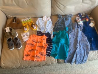 Baby clothes. 6 to 9 months