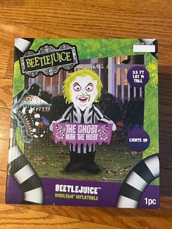 New in box Beetlejuice Airblown Inflatable 3.5 FT
