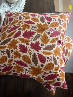 Fall Leaves Decorative Throw Pillows (Set of 2)