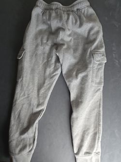 REEBOK Men's cargo sweats Size Medium 60%COTTON 40%POLYESTER PRE-OWNED GOOD CONDITION