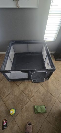 Play pen