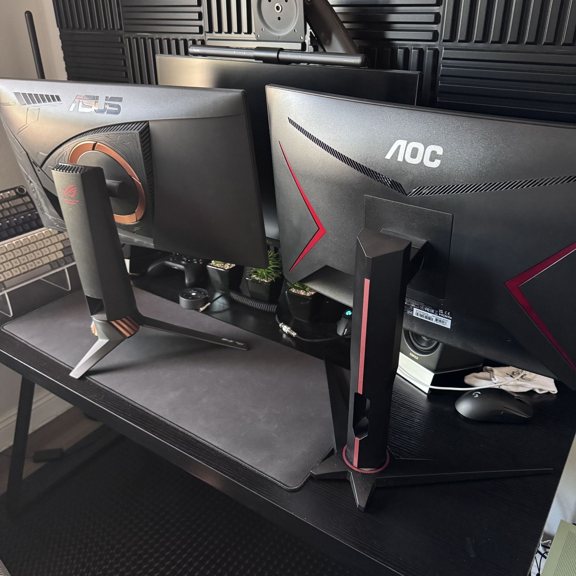 Monitor Bundle With Dual Monitor Stand