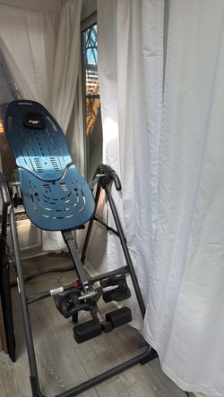 Inversion Table / Spine stretcher