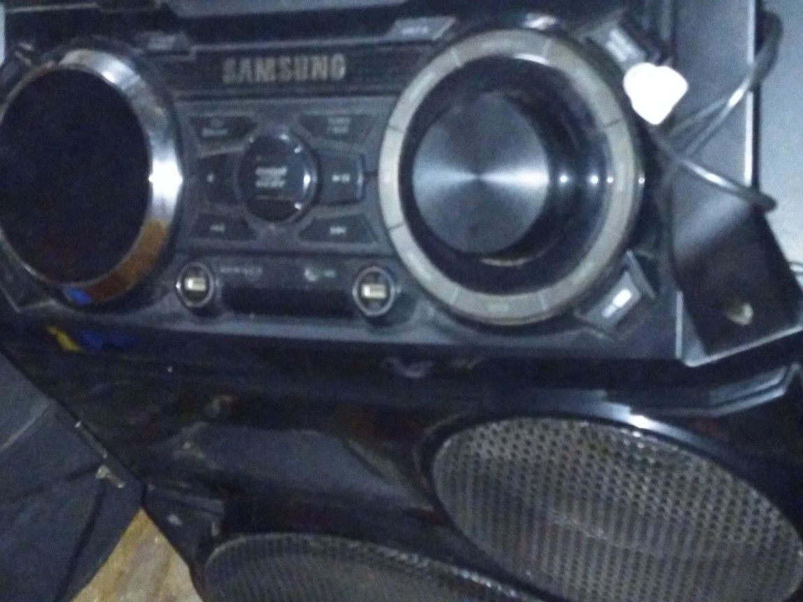 Samsung Big stereo system