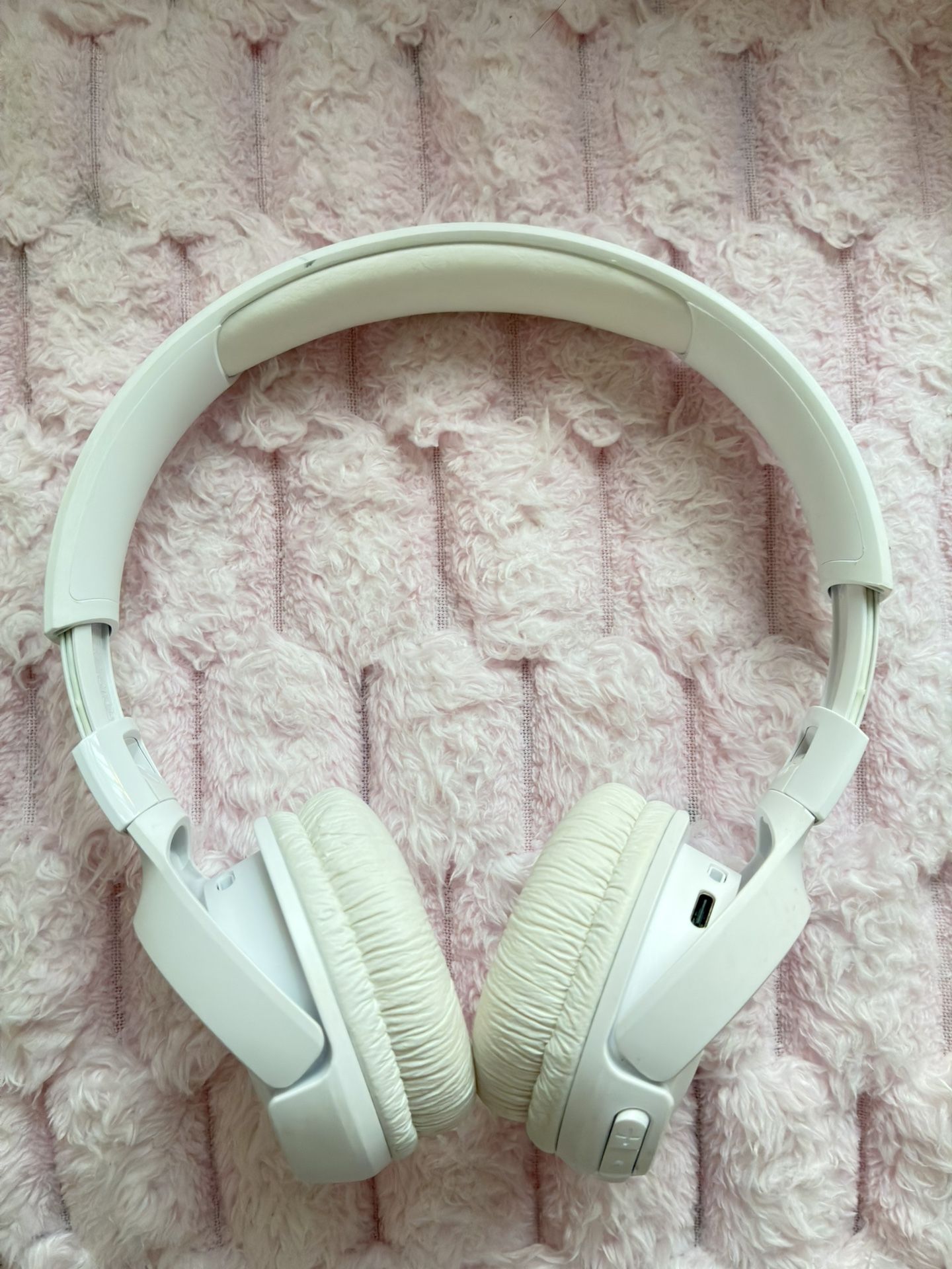 Jbl White Wireless Headphones