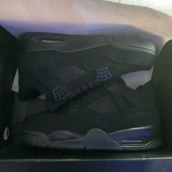 Jordan 4 Black Cats 