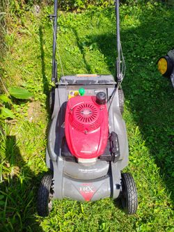 Honda nexite rwd self propelled lawnmower