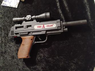 Vintage 1983 Arco The A-TEAM M-24 Assault Rifle Pistol Target Game Set Toy Gun $20.00
