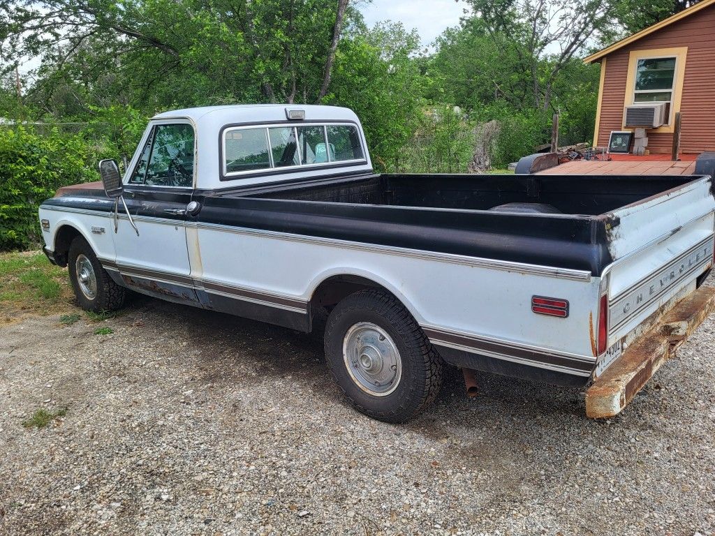 C10 Chevy Caja Larga Negra Con Blanco