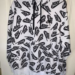 Men’s Nike Dri Fit Hoodie!