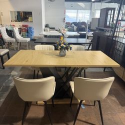 🔥Set of 5🔥61.81 (46.46) inch Extendable Dining Table, Modern Geometric Rectangular Table with Sturdy Metal Frame and MDF Base With Upholstered Dinin