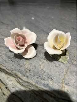 Handmade porcelain flowers