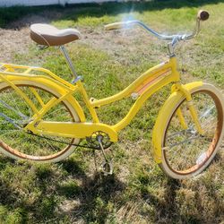 Huffy Nel Lusso Women's Cruiser Bike