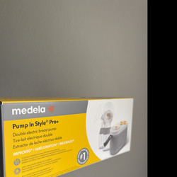Medela milk collector