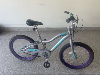 Schwinn Astrid 20 inch bike
