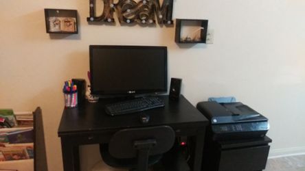 Computer desk, chair, cabinet of 2 drawer