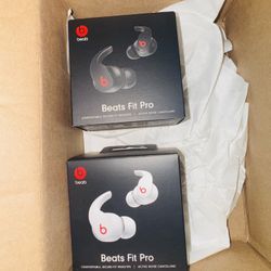 Beats Fit Pro! Brand New, Black & White 