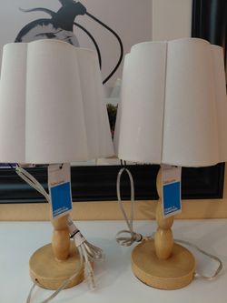 Turned Wood Table Lamp with Scalloped Shade - Room Essentials™