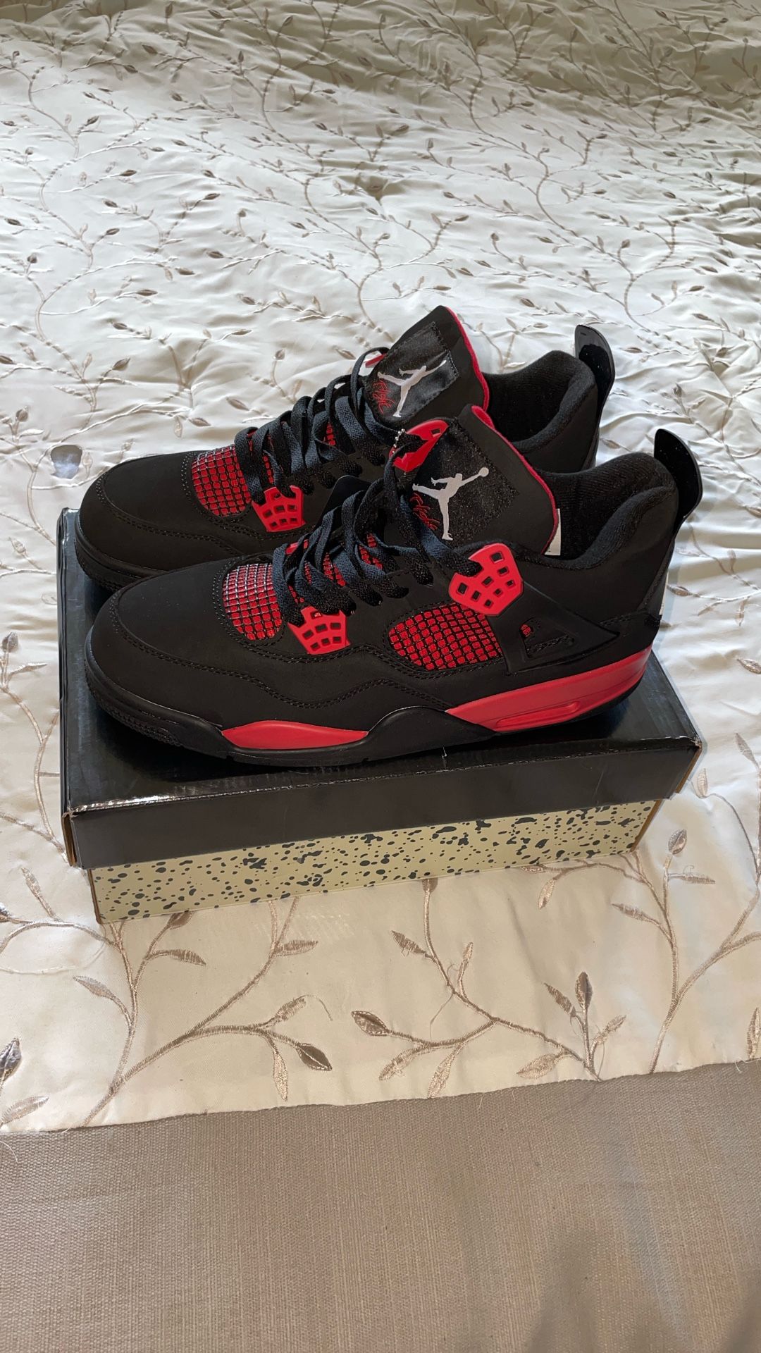 Jordan 4 Red Thunder 11 