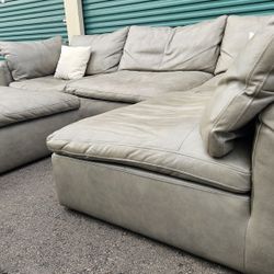 FREE DELIVERY!!! Jason Furniture "Genuine Leather" 5pc Modular Couch (Gray)