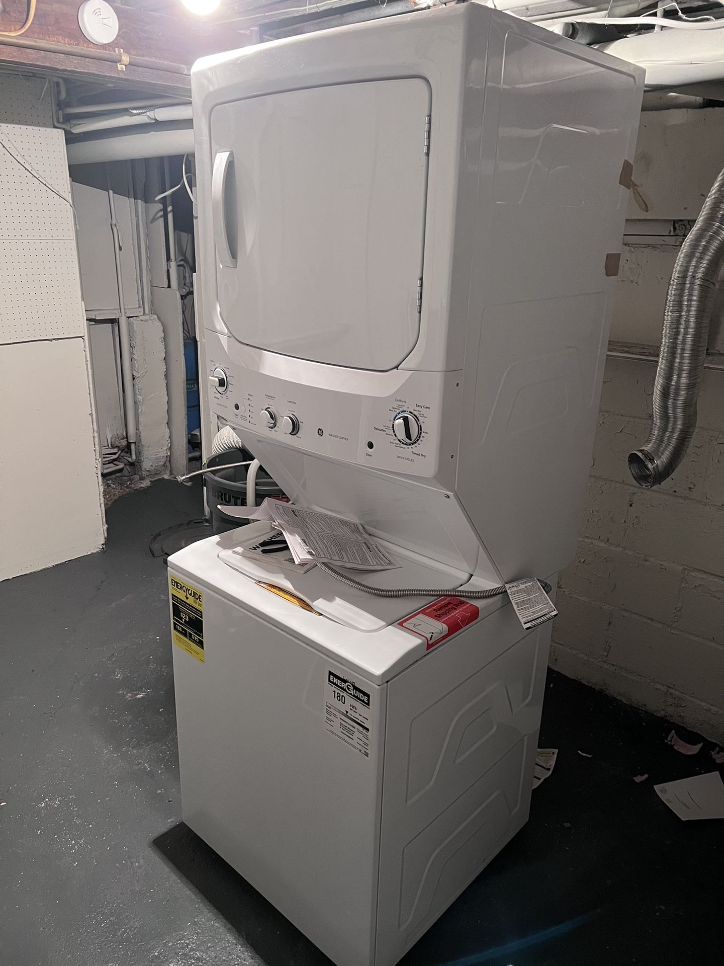 Combo Washer & Dryer Gas