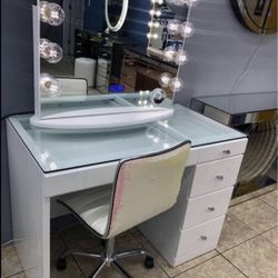 New Vanity Set 
