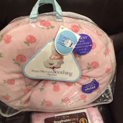 Boppy pillow and breathable bumper pink