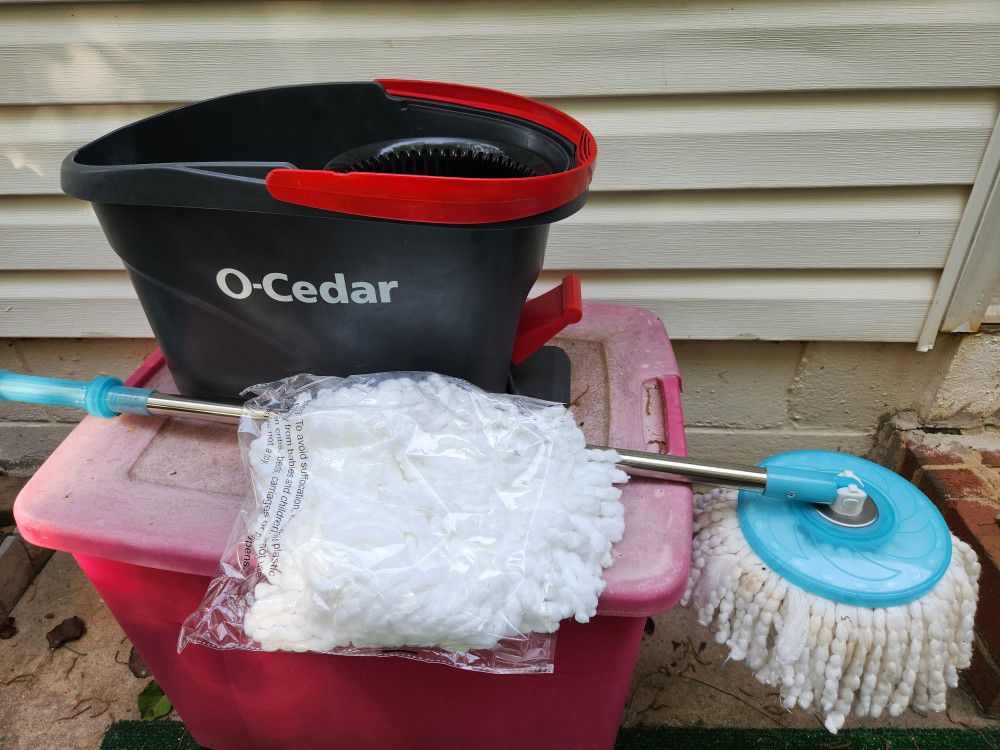 O-Cedar EasyWring Microfiber Spin Mop and Bucket Floor Cleaning