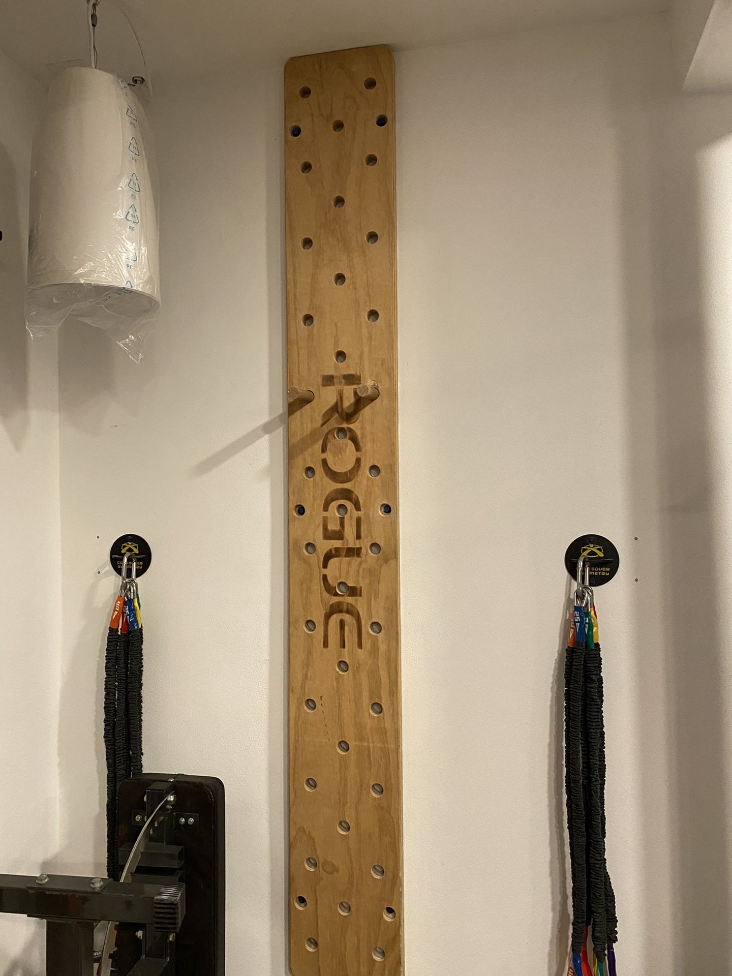 Rogue peg board for Sale in Miami, FL OfferUp