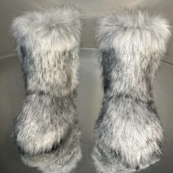 Silver Fur Boots  Sizes 8, 9