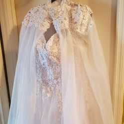Sparkly Tulle/Lace A Line Wedding Gown Set