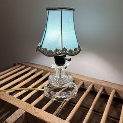 Adorable reconditioned vintage farmhouse small clear pressed glass table lamp