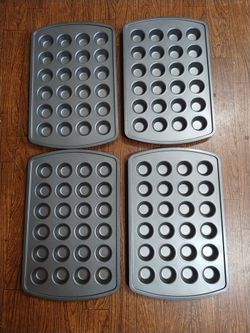 Set Of 4 Mainstays Mini Muffin / Cupcake Pans Heavy 19.75" x 14"