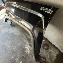 2017 GMC sierra 1500 driver side fender