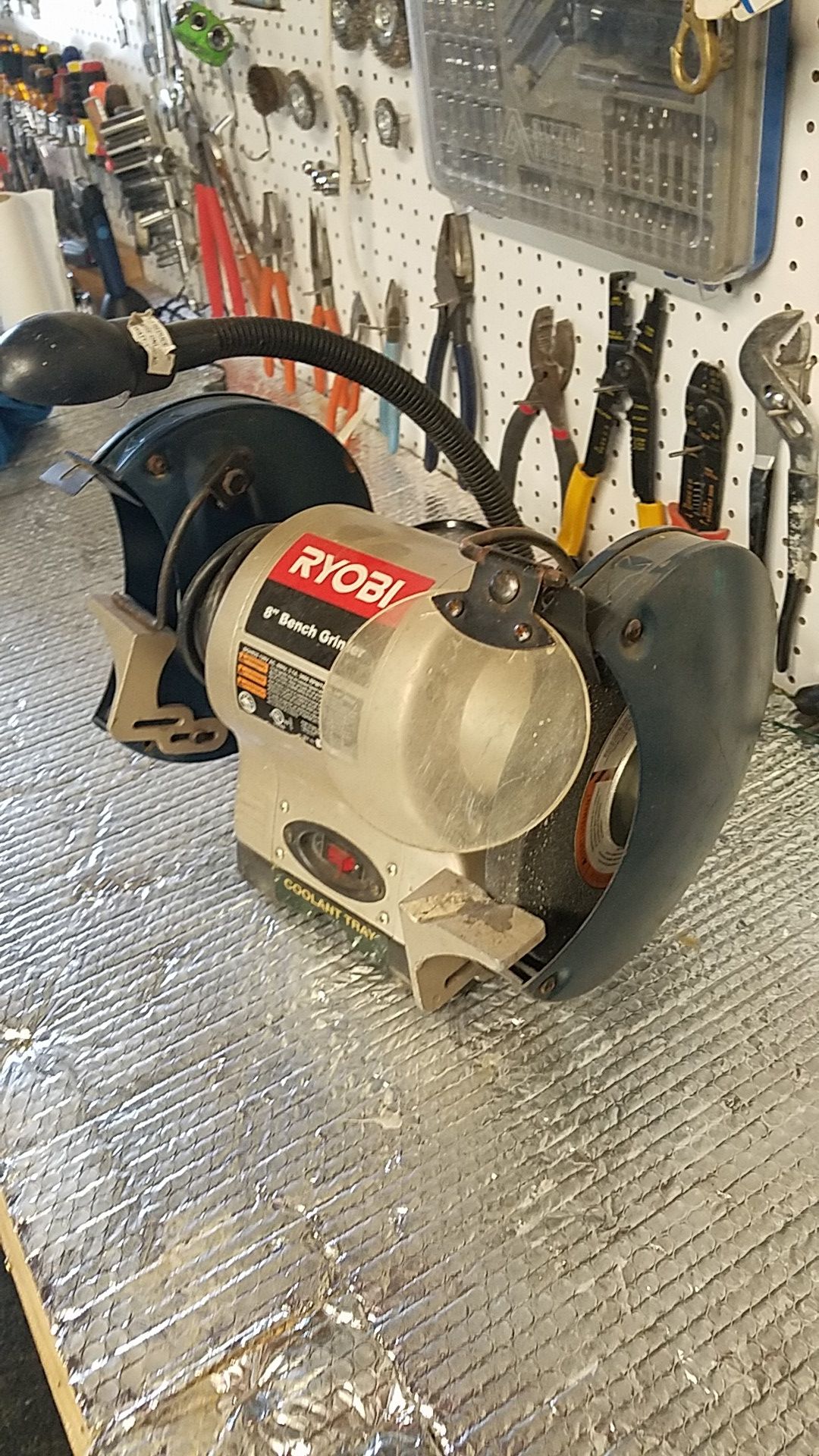 Ryobi 8inch bench grinder for Sale in Modesto, CA OfferUp