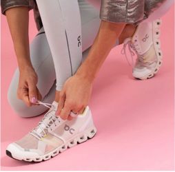 On Running Cloud X Shift Women’s
