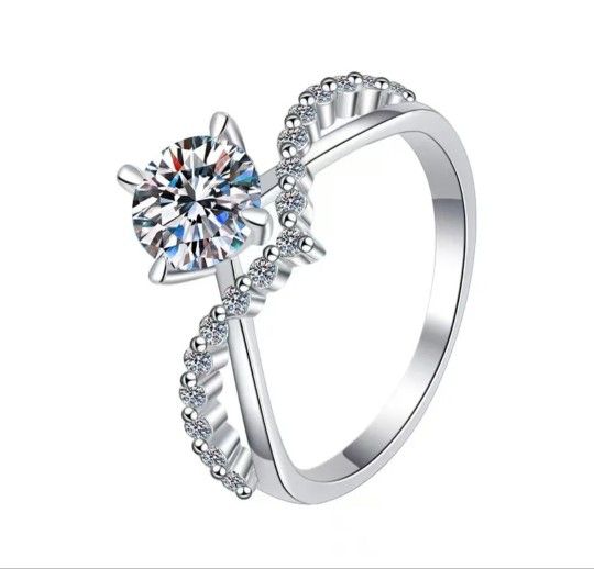 Platinum Plated Mossinate Like Diamond Ring