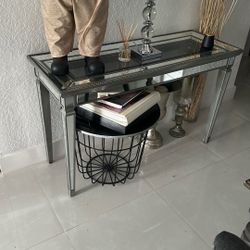 Set Of 3 Almost New Asking $100 OBO