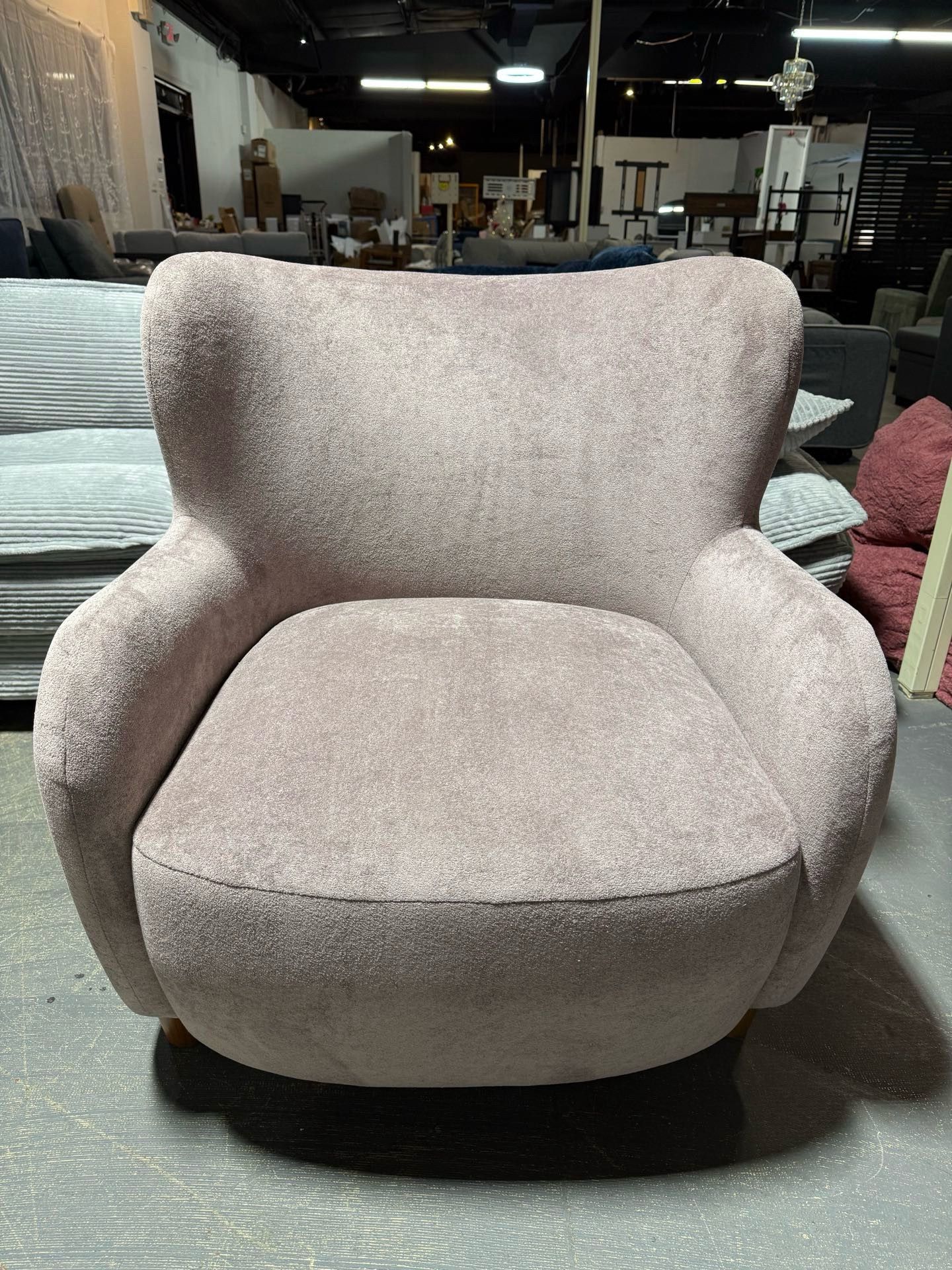 Mid-Century Modern Velvet Wingback Accent Chair with Birch Legs(Pinkish Purple)💰160$  Decatur Location  2272 Lawrenceville Hwy Decatur, Georgia 30033