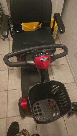 PRIDE GOGO ELITE 4 WHEEL MOBILE SCOOTER