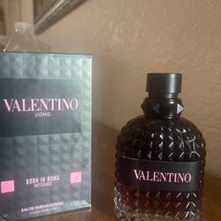 Valentino Perfume 