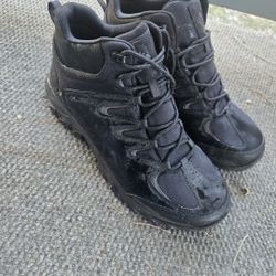 Columbia Hiking Boots
