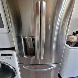 Refregerator