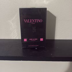 Valentino Uomo Born in Roma Intense 100ml — Brand New Sealed Priced to sell fast