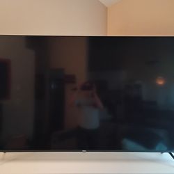 Black Roku TV