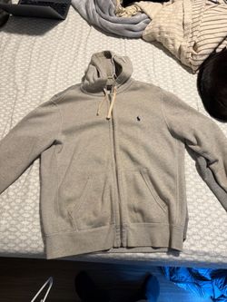 Large Polo Ralph Lauren / Tommy Hilfiger Clothes – Hoodies, Polos, Pants – Bundle Deals