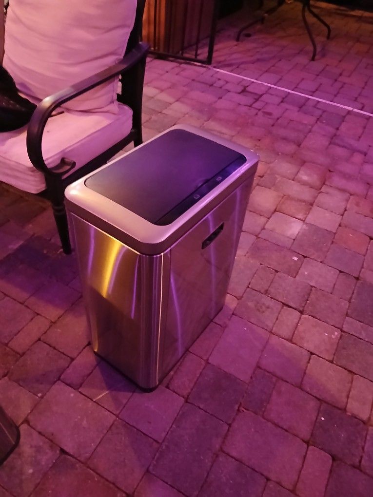 Electric Trash Can $40