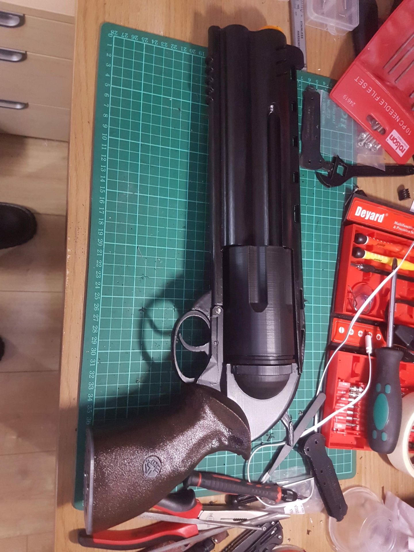 HELLBOY 2019 SAMARITAN PROP REPLICA