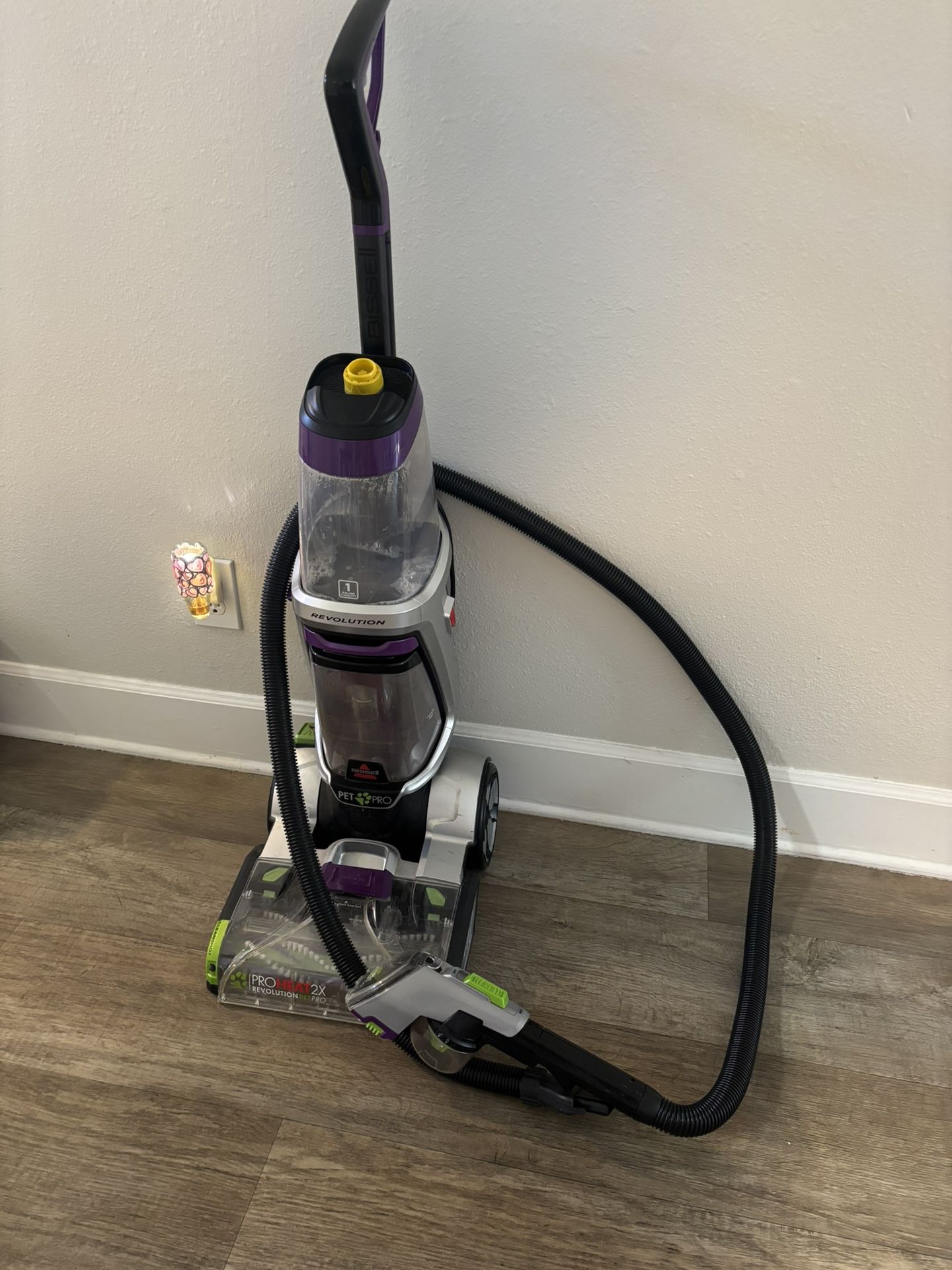 Bissle Proheat2X Carpet Cleaner